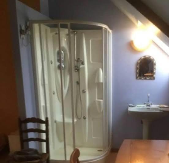 Chambre Chez L'Habitant Rueyres Extérieur photo